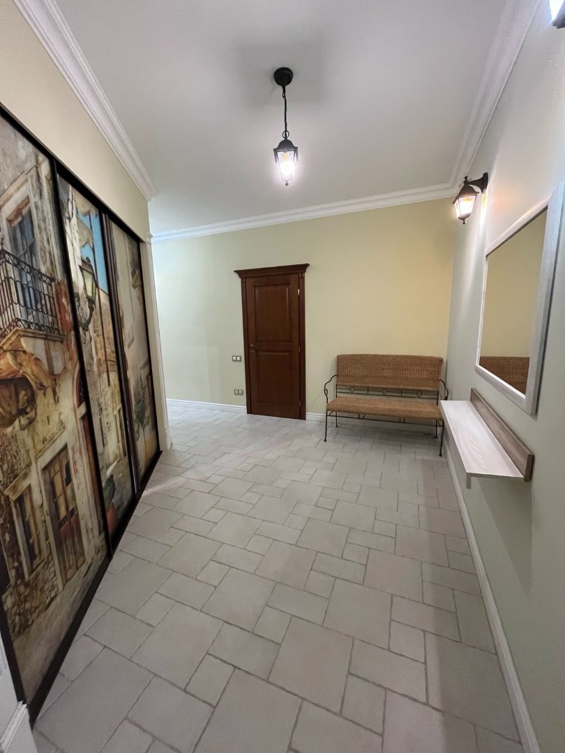 продажа трехкомнатной квартиры номер A-173434 в Приморском районе, фото номер 17